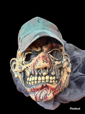 Horror Skull Mask with Camouflage Cap - Yellow, Beige, Red Accents
